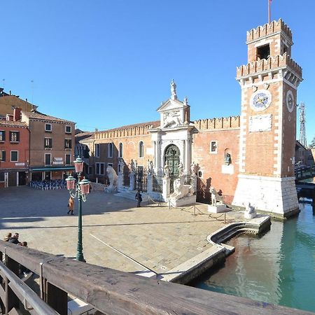 Stunning Apartment In Venezia With Kitchenette Exterior photo